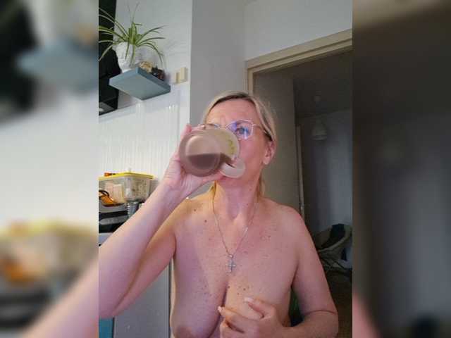 Live трансляция ShiningMILF - slutnetki.online
