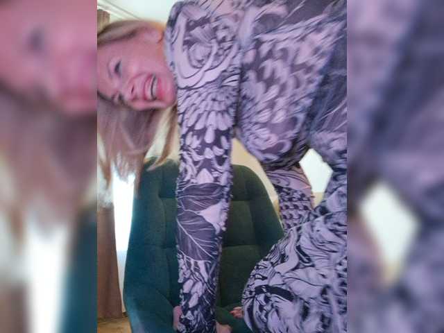  ShiningMILF chat room