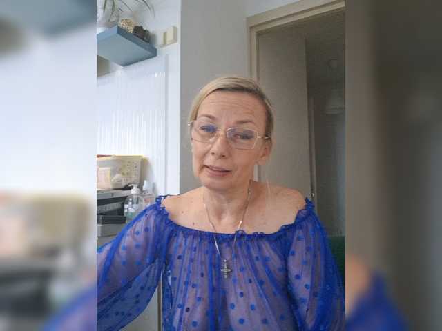 ShiningMILF live cam