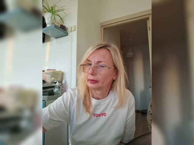 ShiningMILF