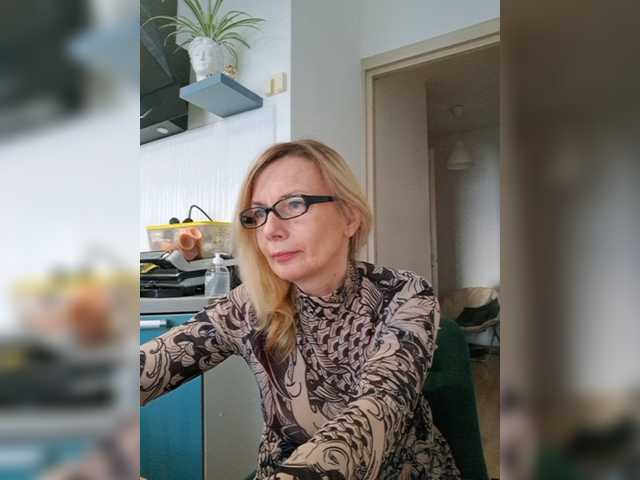 ShiningMILF