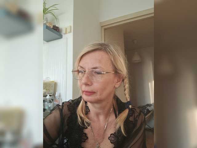 ShiningMILF