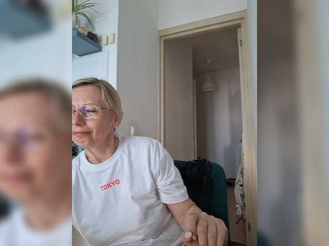 ShiningMILF