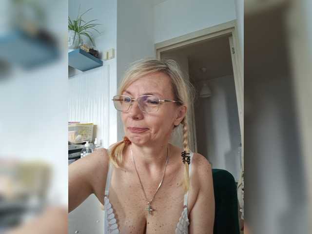 ShiningMILF