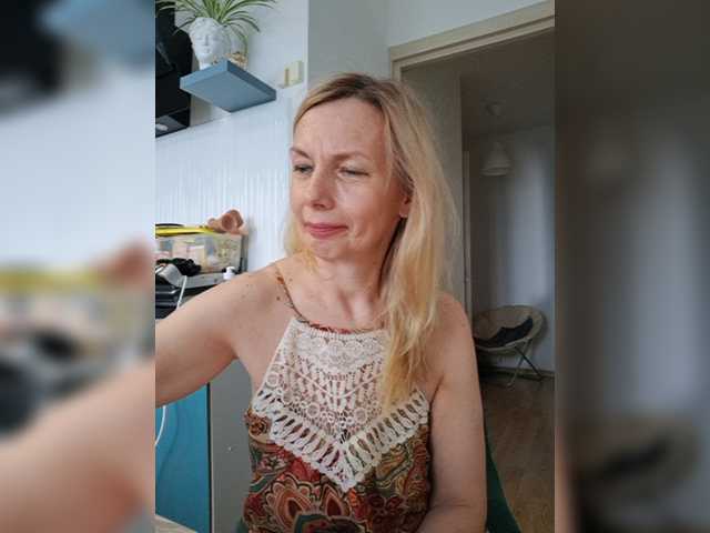 shiningmilf cam belle