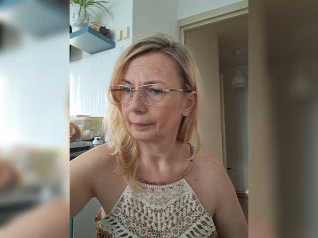 ShiningMILF