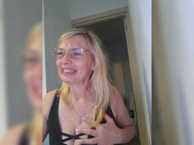 ShiningMILF
