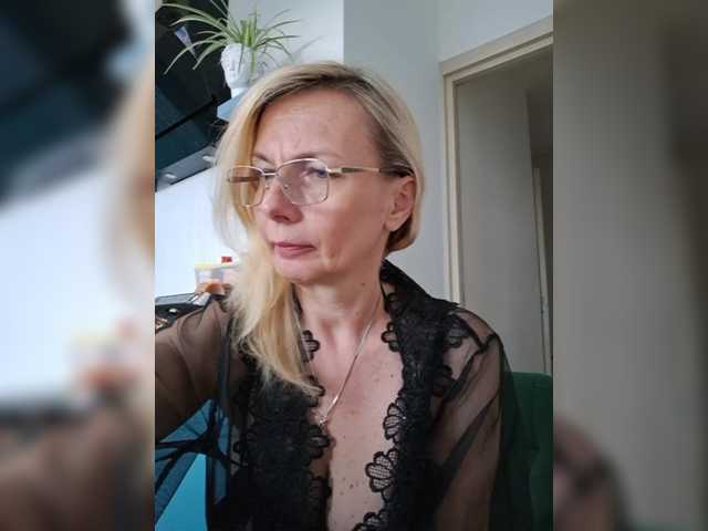 ShiningMILF