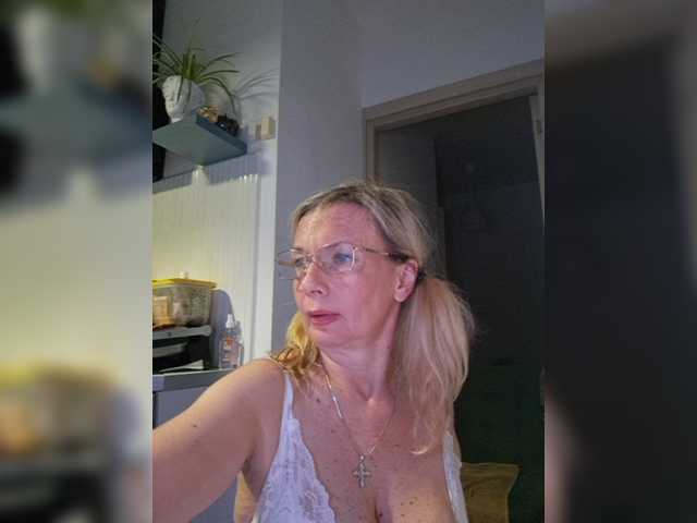 ShiningMILF