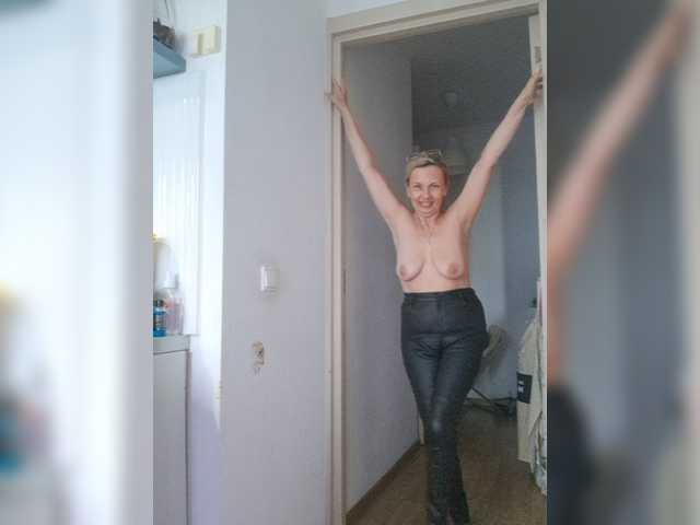 ShiningMILF