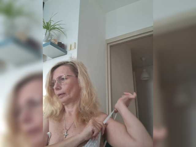 ShiningMILF
