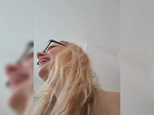 ShiningMILF