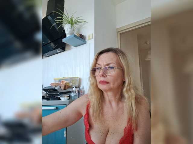 ShiningMILF