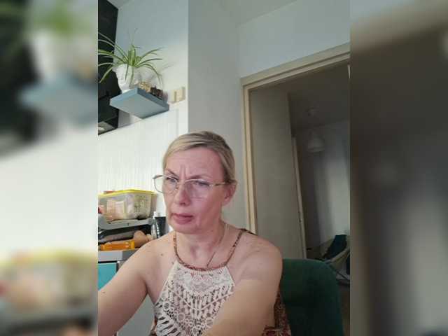 ShiningMILF