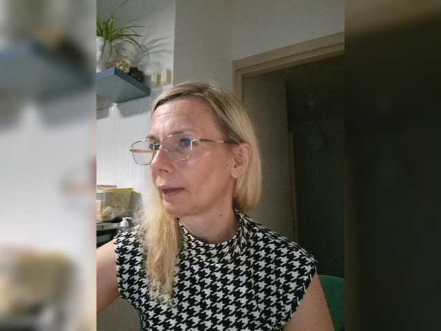 ShiningMILF