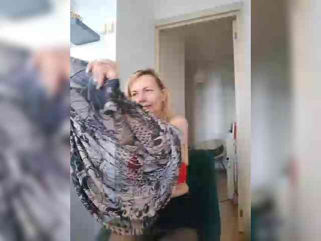 ShiningMILF webcam