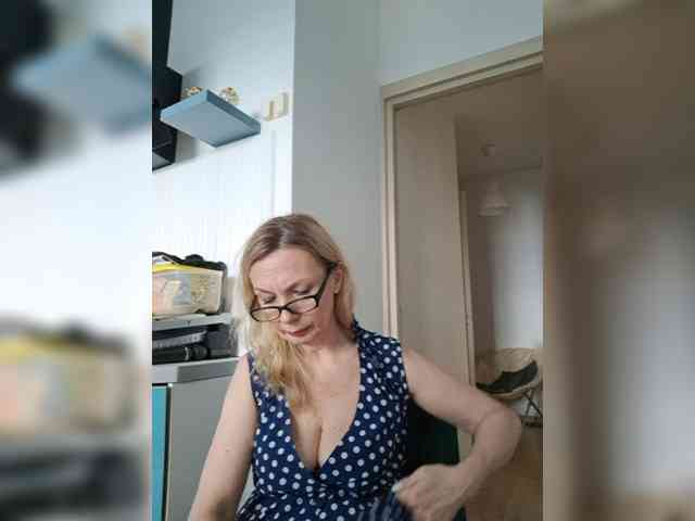 ShiningMILF