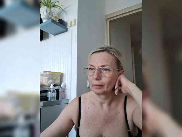 ShiningMILF