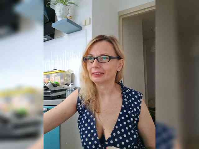ShiningMILF ShiningMILF