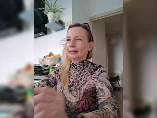 ShiningMILF