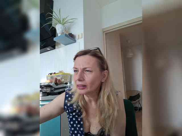 ShiningMILF