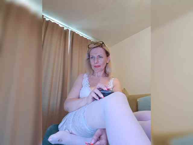 ShiningMILF