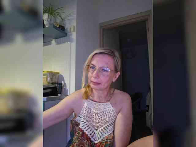 ShiningMILF ShiningMILF
