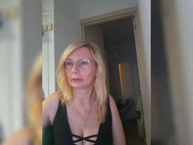 ShiningMILF ShiningMILF