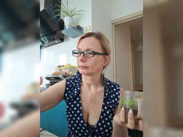 ShiningMILF