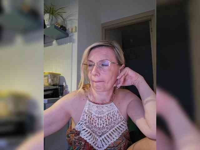 Modelo: ShiningMILF