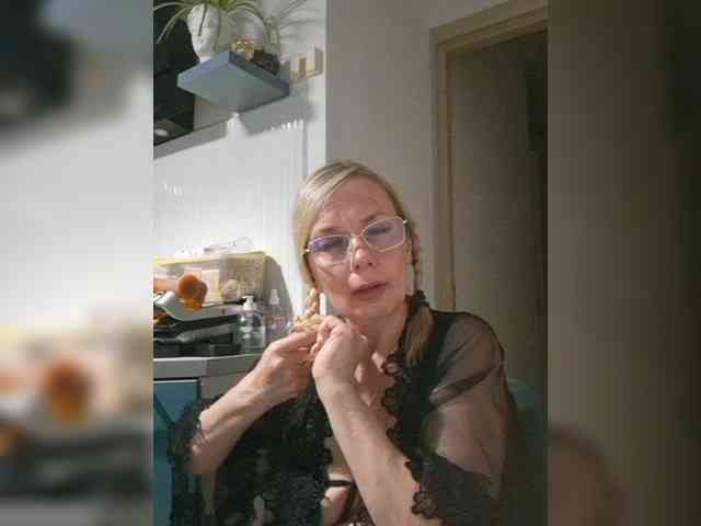ShiningMILF