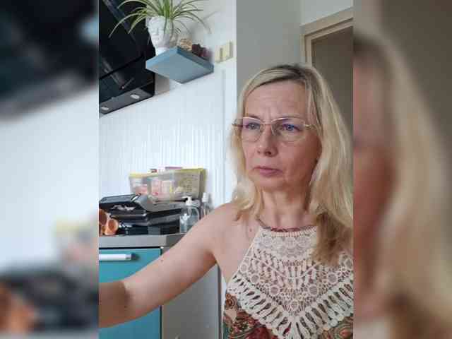 ShiningMILF ShiningMILF
