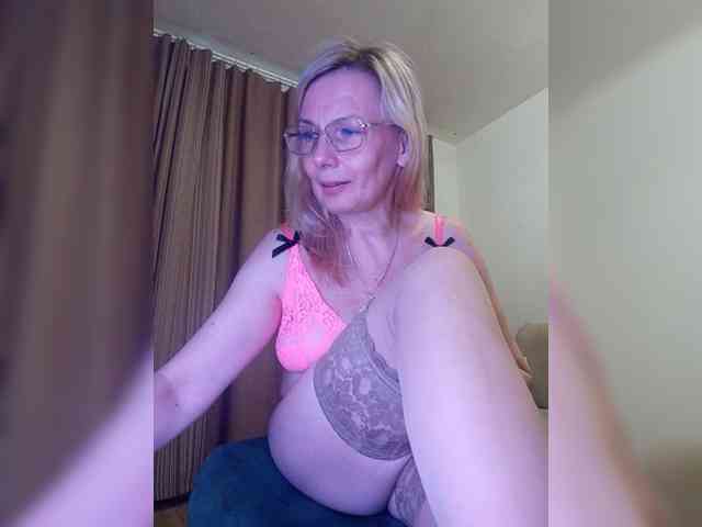 ShiningMILF