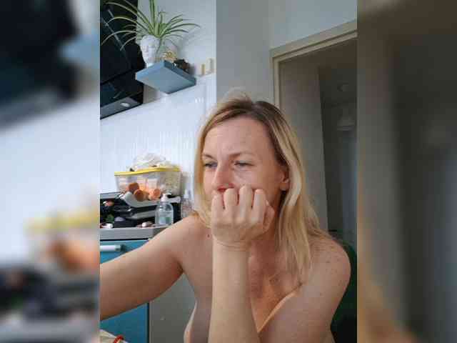 ShiningMILF Sex Cam Show