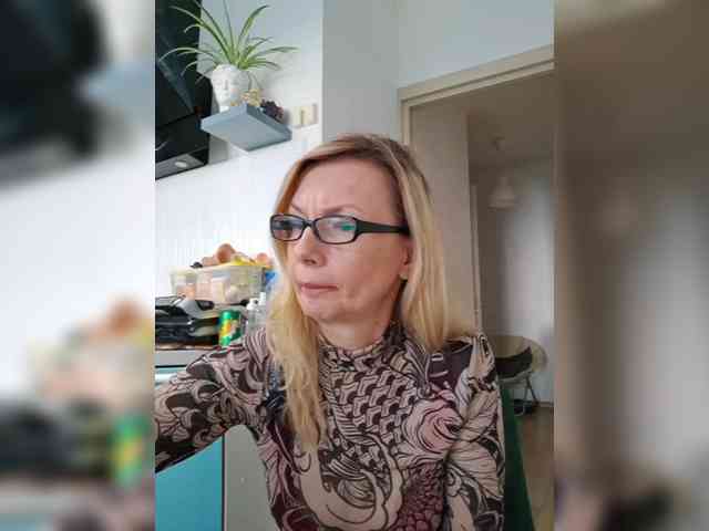 ShiningMILF