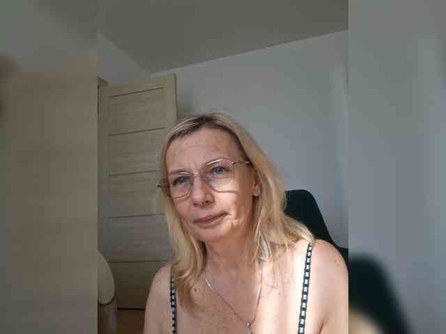 ShiningMILF