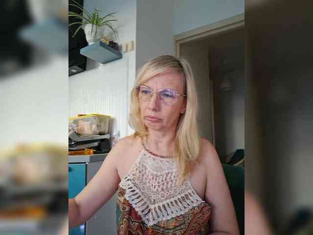 porn chat free ShiningMILF