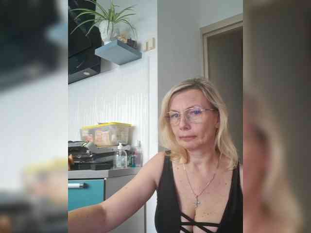 ShiningMILF