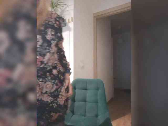 ShiningMILF webcam