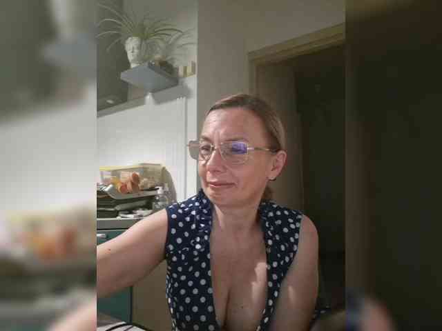 ShiningMILF