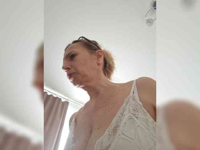 ShiningMILF