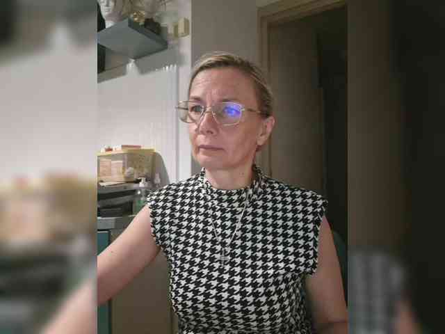 ShiningMILF