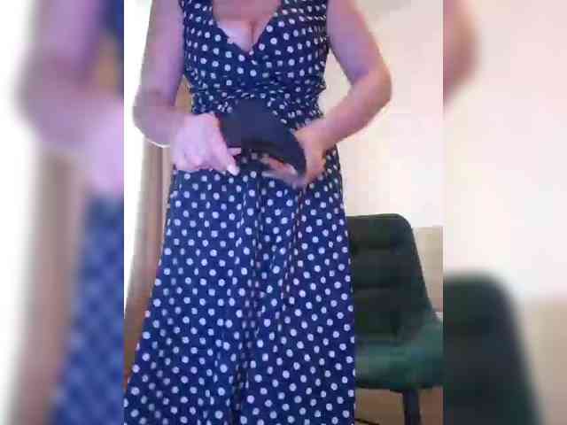 ShiningMILF webcam