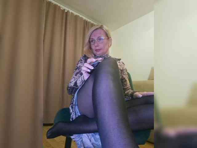 ShiningMILF