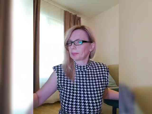 ShiningMILF ShiningMILF