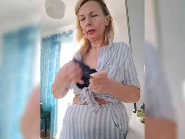 ShiningMILF