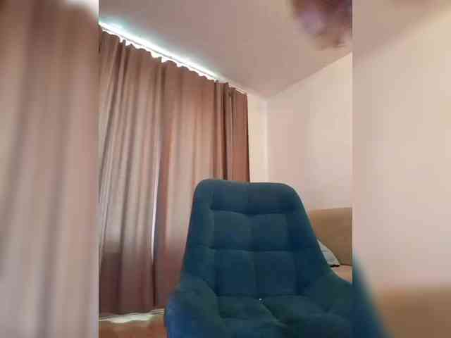 ShiningMILF webcam