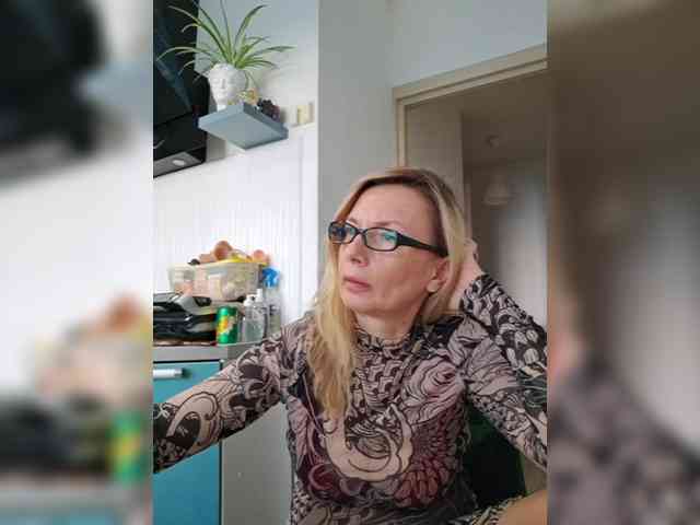 ShiningMILF