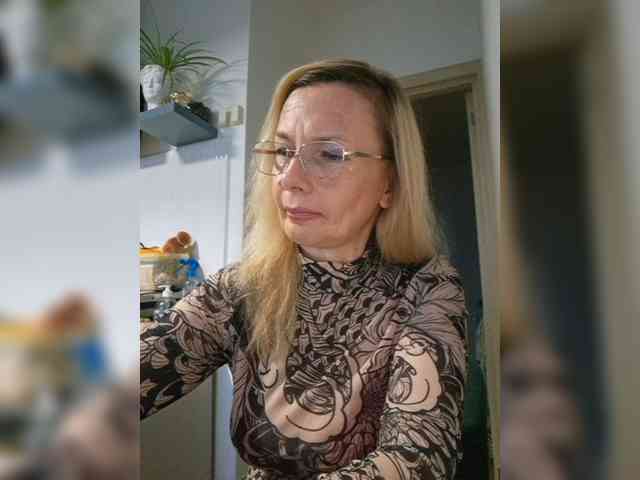 ShiningMILF ShiningMILF