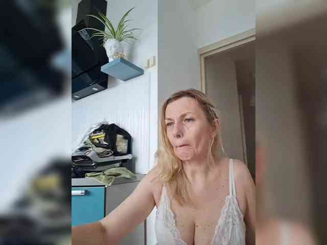 ShiningMILF